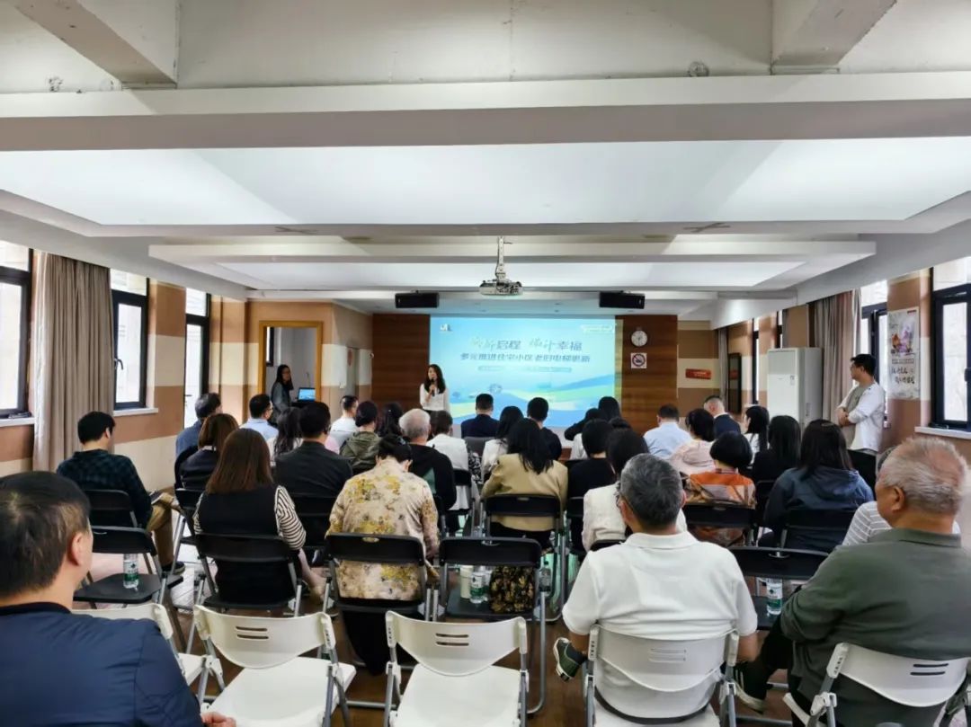 老舊電梯，該“修”還是“換”？